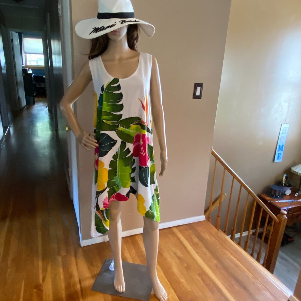 Island Planet 100% Rayon Tropical Floral Asymmetrical Cover Up Dress M/L